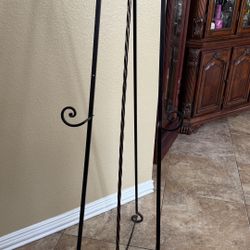 Wrought iron floor standing easel stand metal display stand for wedding art quinceañera decor 