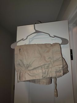 36in Uniqlo Cargo Shorts