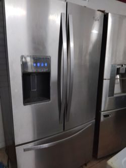 Whirlpool refrigerator works great