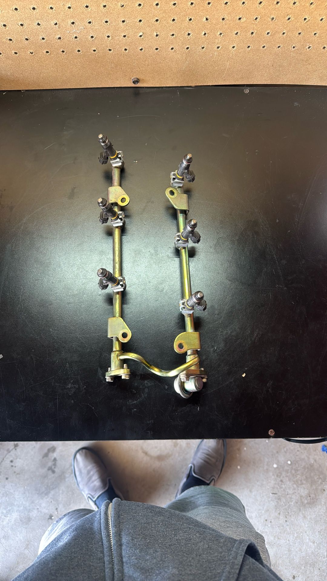 G35/nissan 350z Fuel Rail With Injectors 