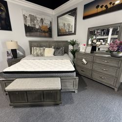 4 PC KING BEDROOM SET 