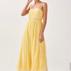 Pastel yellow summer maxi dress