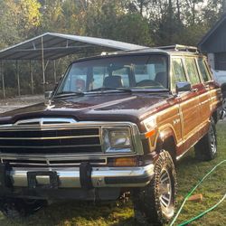 1988 Jeep Grand Wagoneer