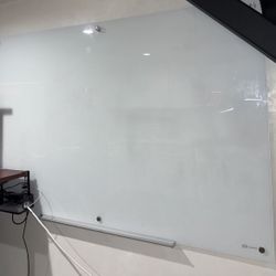 Quartet Glass Whiteboard 6x8