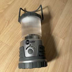 Ultimate Survival Technologies UST 30-Day Duro 1000 LED Lantern