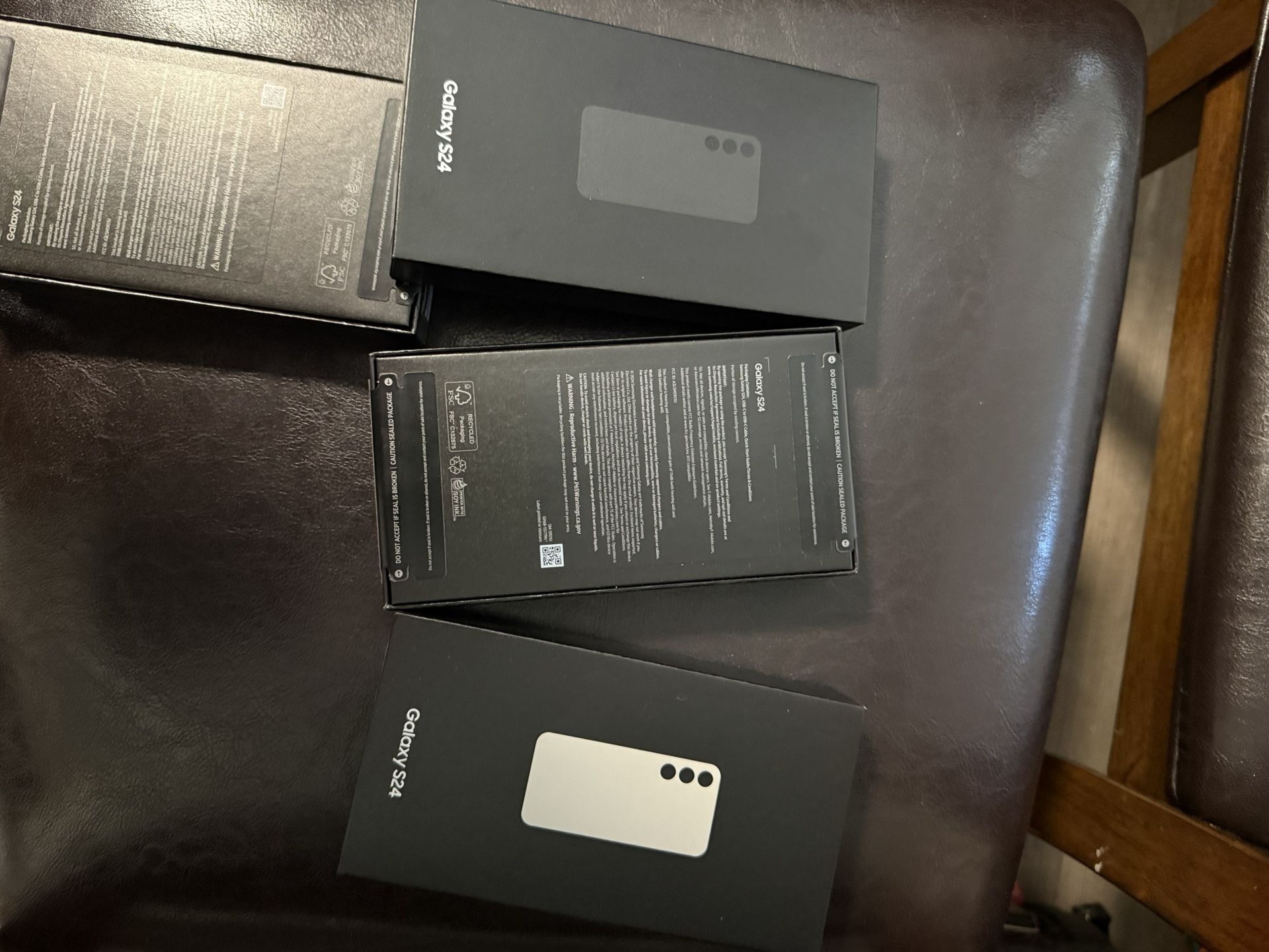 Samsung Galaxy 24 Model:SM S921U 5G 128GB