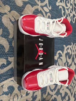 Cherrys size 8