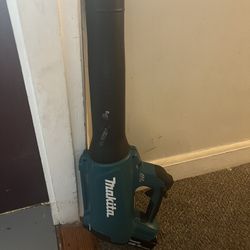 Makita XBU03Z 18V LXT® Lithium-Ion Brushless Cordless Blower, Tool Only