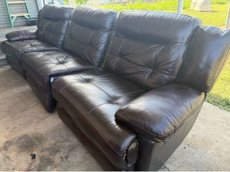 Leather sofa recliners