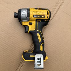 DeWalt Impact 20v XR