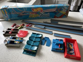 Vintage 1980s Hot Wheels Color Racers Loop And Splash Play Set 