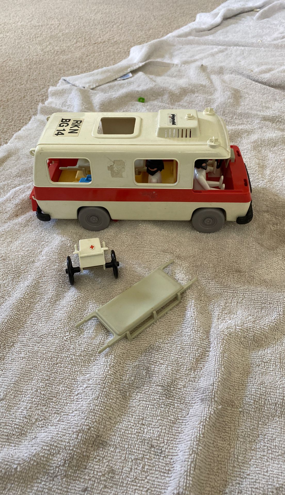 Playmobile ambulance