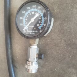 Cylinder compression tester 