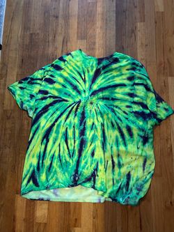 Men's Green and black tie-dye oversized tee in 4XL
