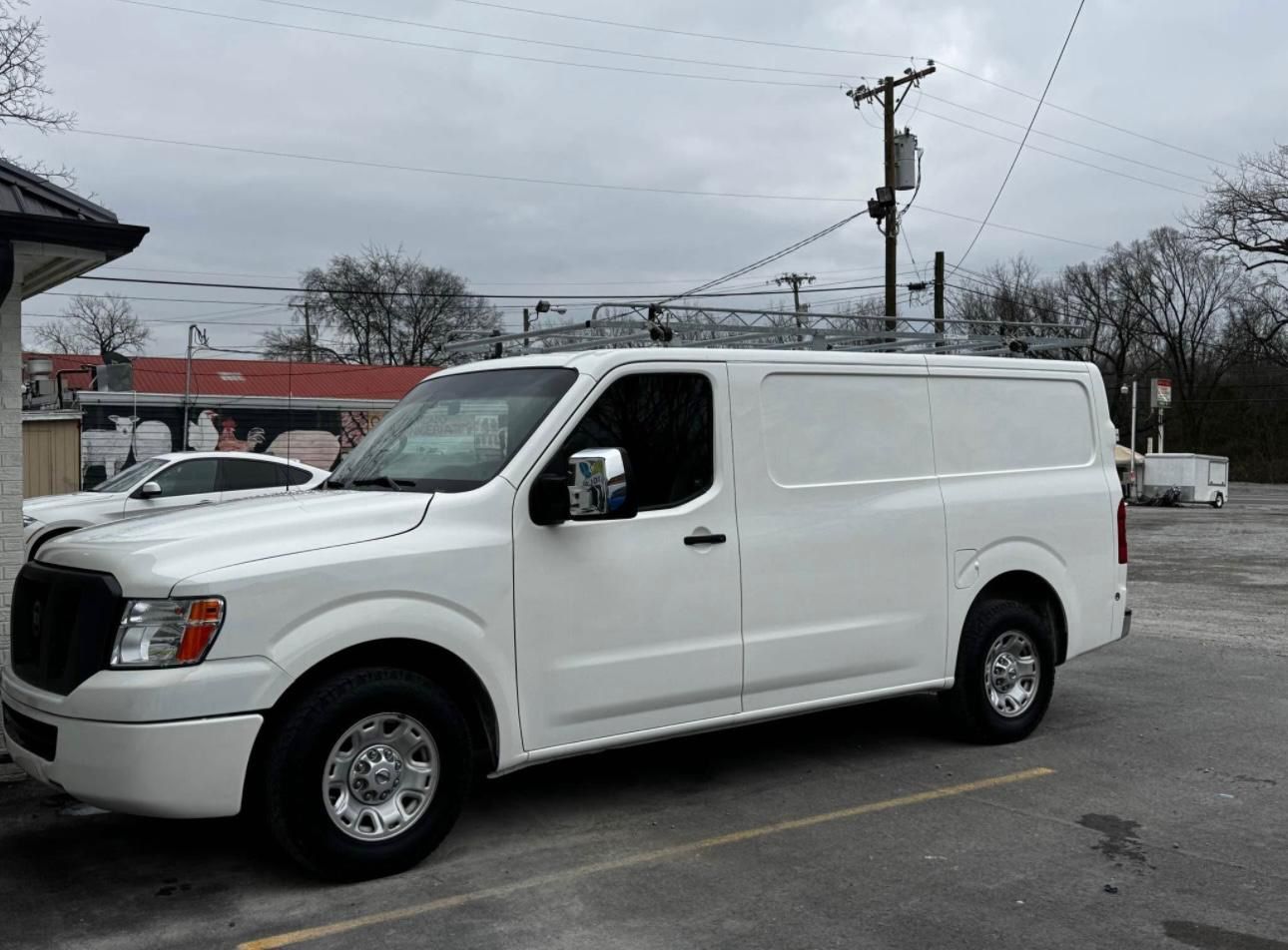 NV Nissans 3500