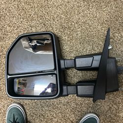 17-22 F250 Towing Mirror Driver side