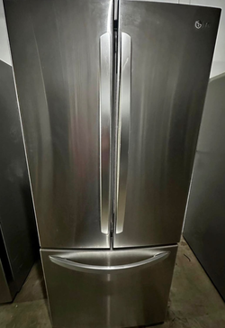 LG French Door Fridge with IceMaker in Stainless Steel