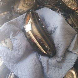 2023-2025 Honda HR-V Right Side Headlight 