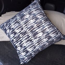 Sofa Pillows X4 NEW!! Bluish Gray Mix