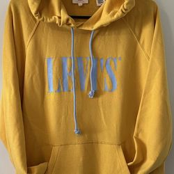 Pull over Levi brand