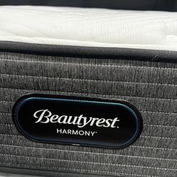 Lovely King 💖MATTRESS AND 💖BOX SPRING 