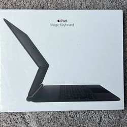 IPAD MAGIC KEYBOARD BRAND NEW