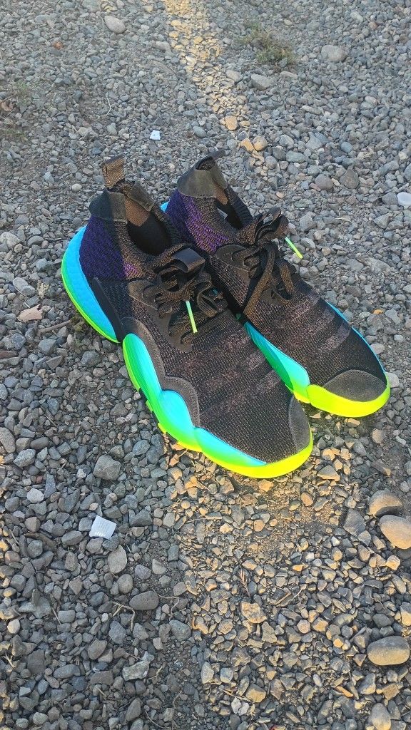 Addidas Size 11