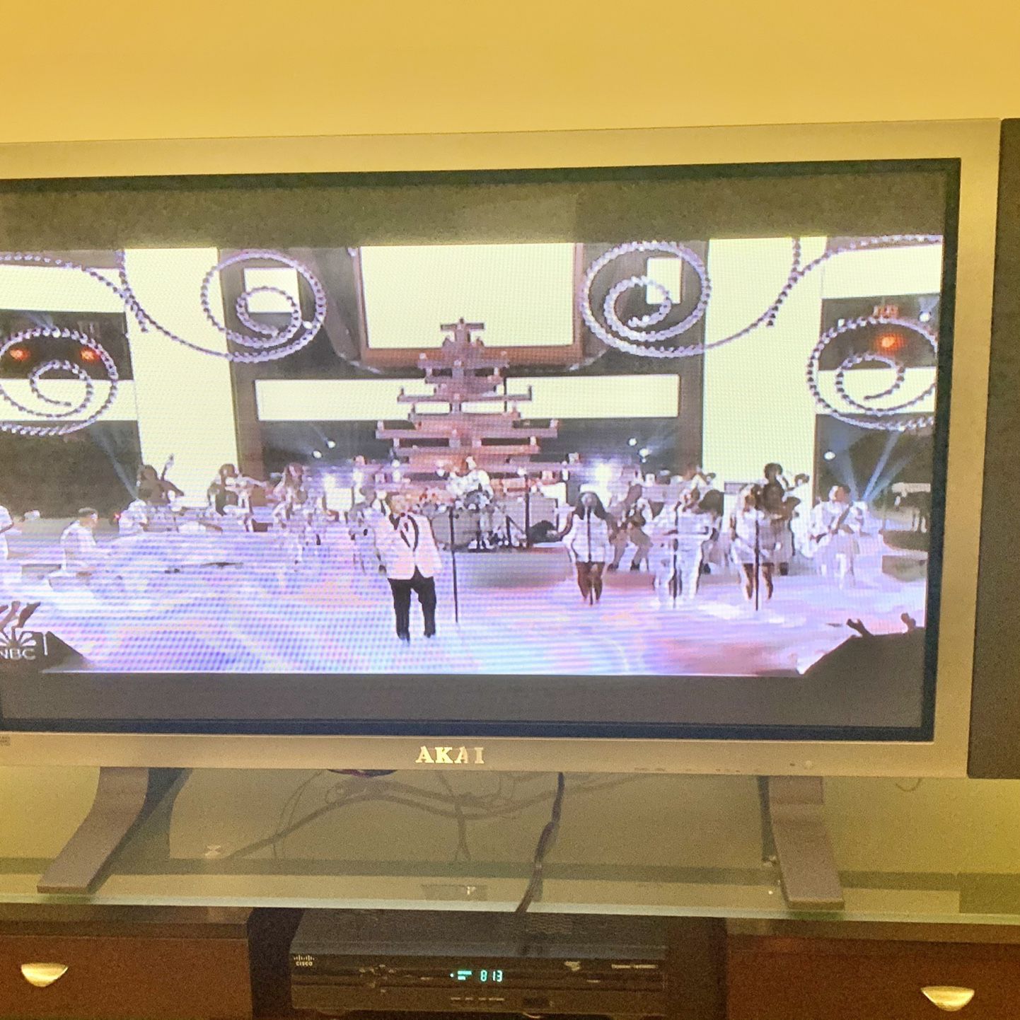Akai PDP4294 42-Inch Plasma Flat Panel TV - WORKS PERFECTLY! AMAZING PRICE!