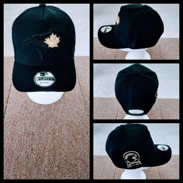 TORONTO BLUE JAYS MLB BASEBALL ⚾️ SNAPBACK HAT.
