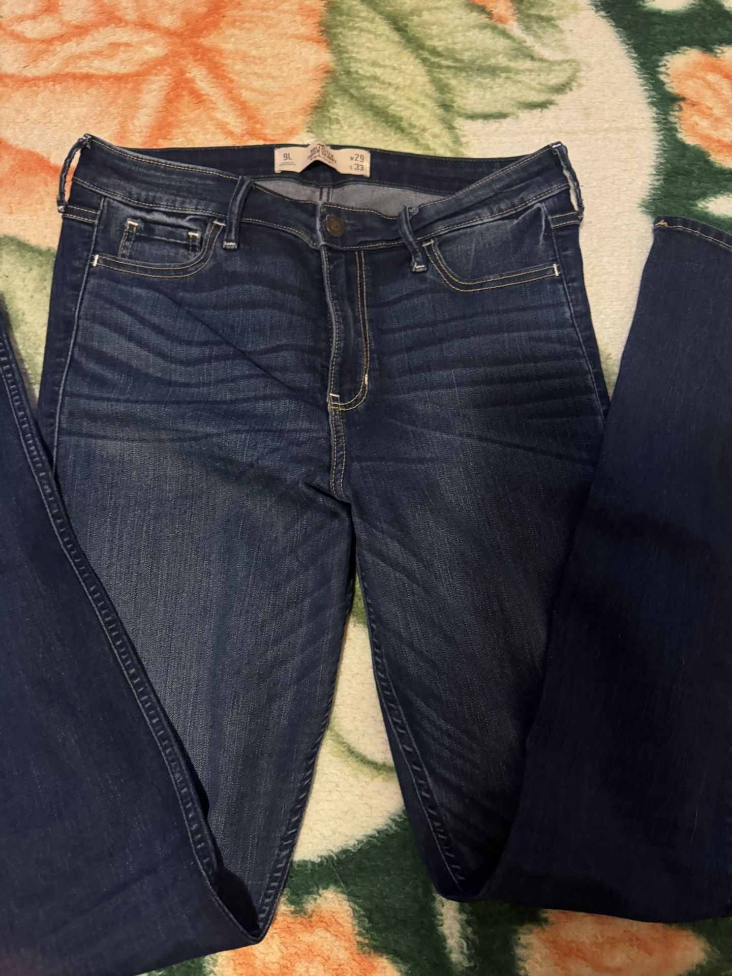 Hollister Jeans