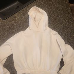 Jr Sm Refuge Athletics Crop Hoodie cream colored hoodie Lot 151