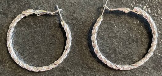 Vintage Silver Diamond Cut Textured Twisted/Braided 35mm Omega Hoop Earrings