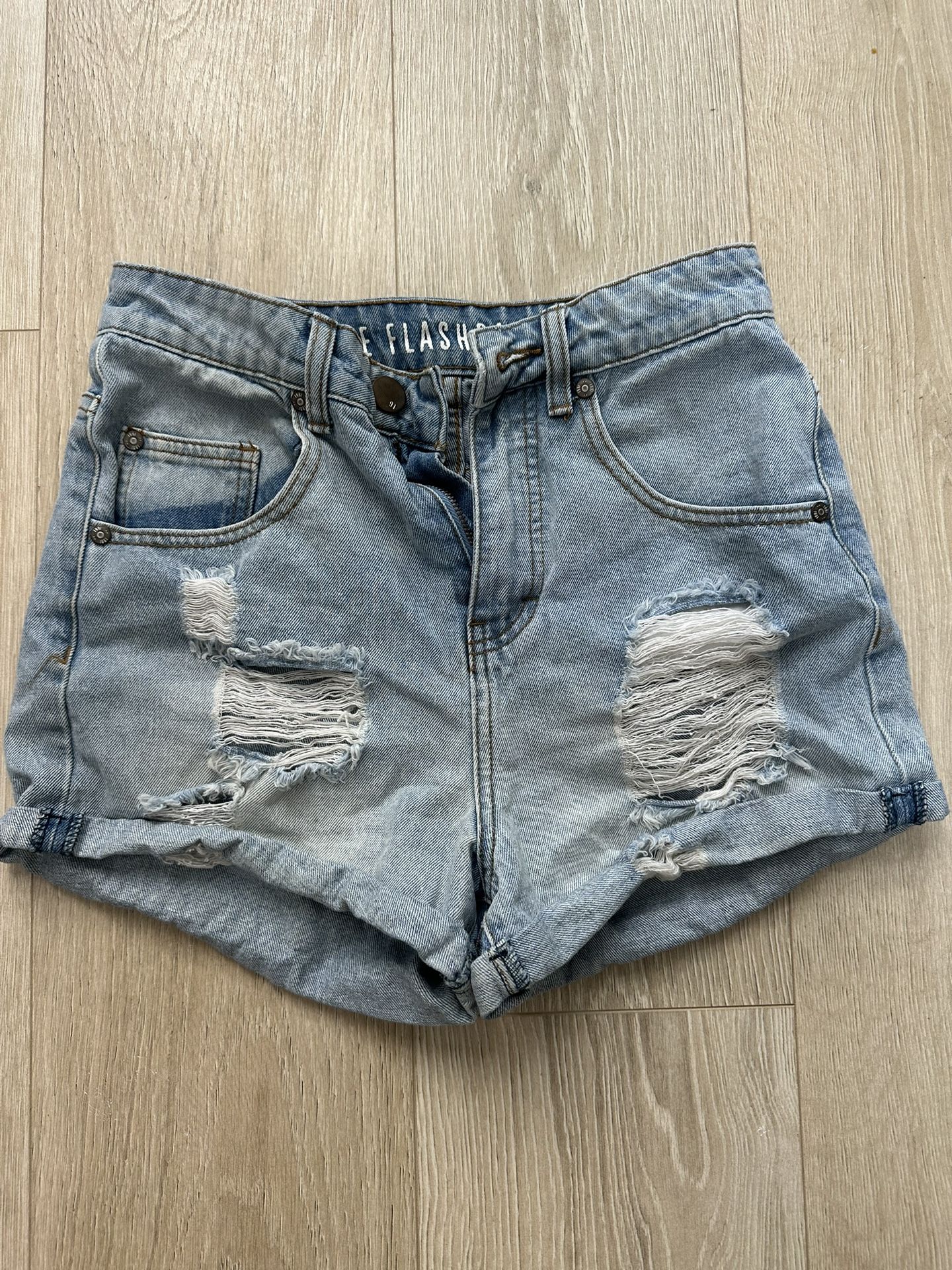 Women’s High Rise Shorts Size 4