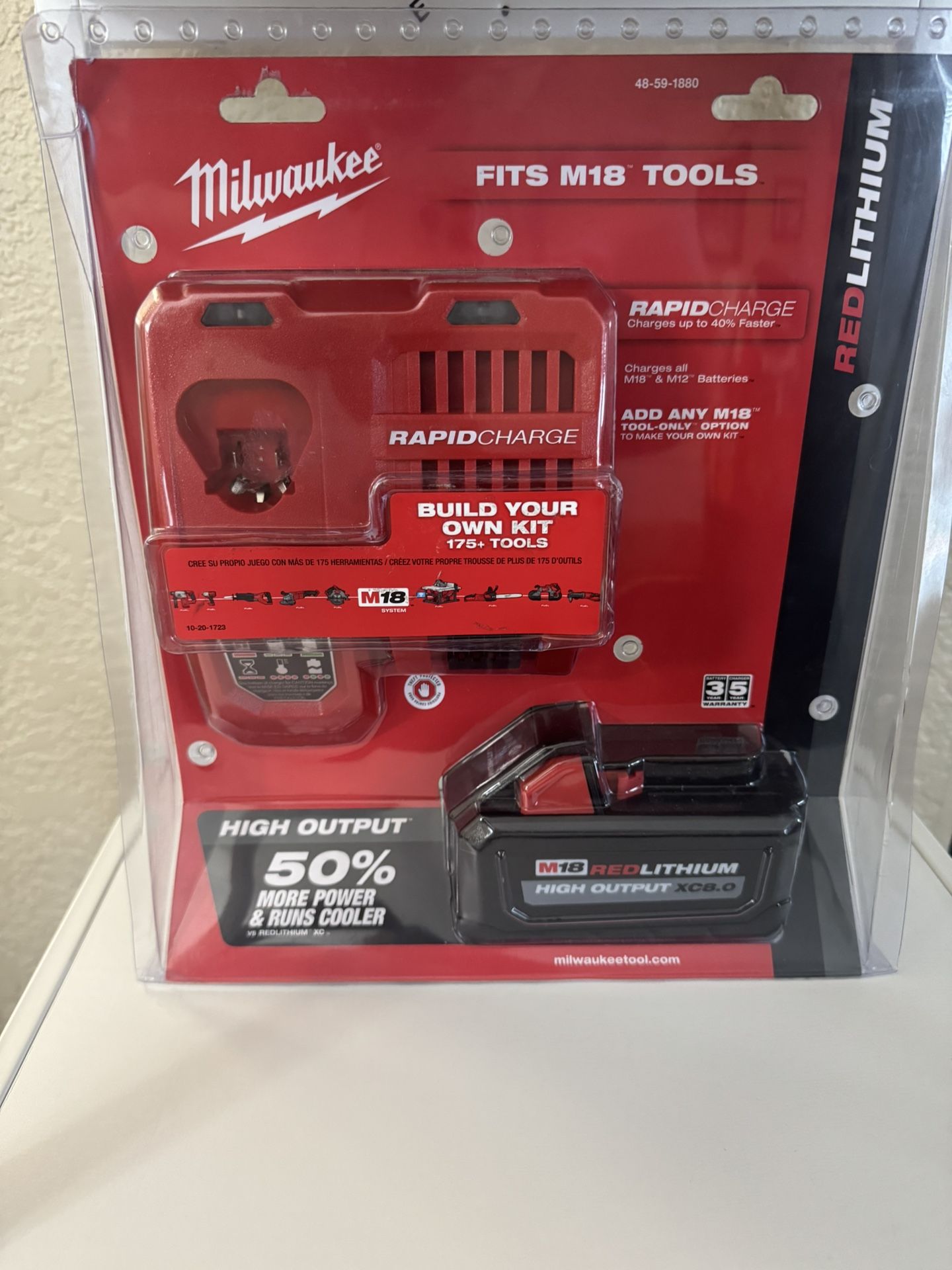 Milwaukee M18 18 Volt Lithium lon XC Starter Kit with One