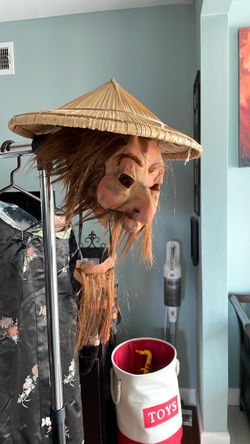 Mask w attatched goatee & hat
