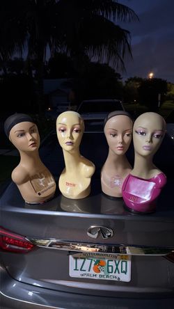 Mannequin head