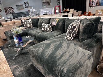U-shaped sectional sofa! 🤍✅📦 Any fabric & color!