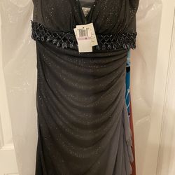 Woman’s Winsdor Size 6 Dress Grey Formal