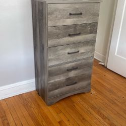 Dresser Mirror Head Board Set 