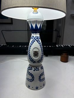 Clase Azul lamp