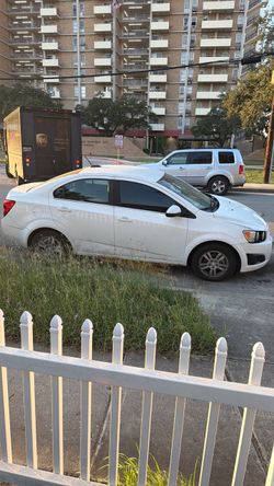 2015 Chevy sonic Lt