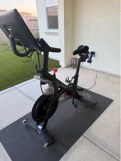 Peloton bike