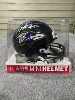 RAY LEWIS BALTIMORE RAVENS SIGNED MINI HELMET WALL OF FAME AUTHENTICATED
