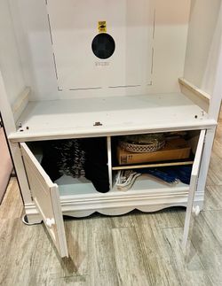 Armoire