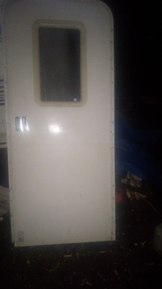 RV/Trailer/ Camper/ Etc *EXTERIOR DOORS*