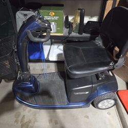 Victory 9 -- Electric Scooter 