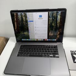 MacBook Pro 16 2019 i7 32Gb 512Gb 158 Cycles 
