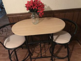 Table and 2 chairs for kids and adults