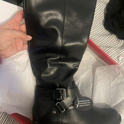 Black Boots