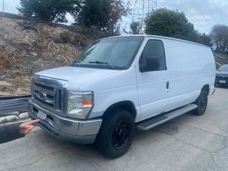 2013 Ford E-250